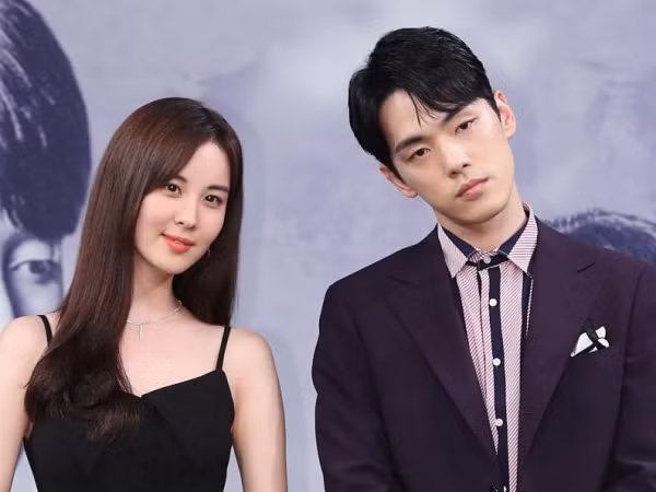 Không chỉ riêng Time, phim Hàn thường xuyên có những vai diễn đứt gánh giữa chừng