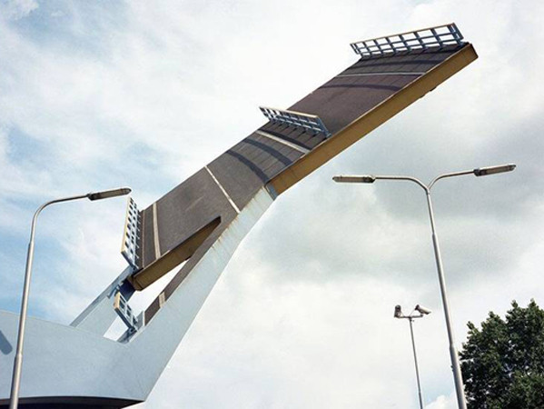 Bạn đã từng biết đến cây cầu duy nhất trên thế giới này chưa?