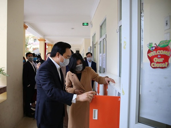 Bộ Y tế: Học sinh có thể trở lại trường sau khi tiêu độc, khử trùng lớp học