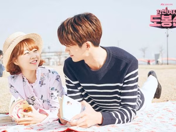Fan sướng rơn khi biết Park Bo Young đã để ý Park Hyung Sik từ lâu rồi