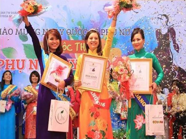Khởi động cuộc thi “Phụ nữ Duyên dáng - Tài năng 2017” nhân ngày 8 tháng 3