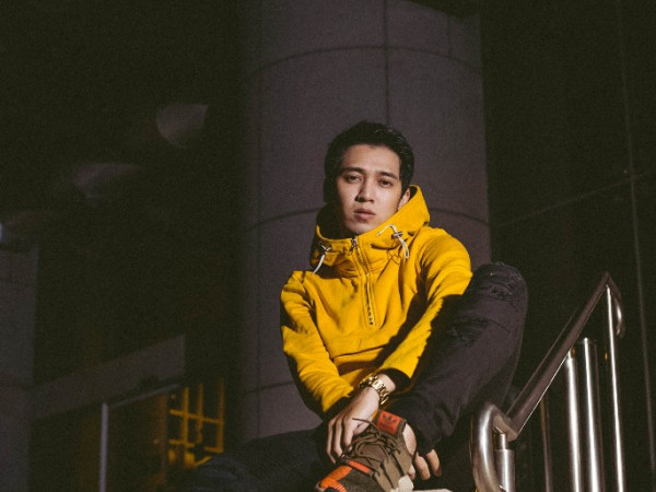 Ca sĩ Tronie bất ngờ tung ca khúc tặng "người yêu" nhân dịp Valentine trắng