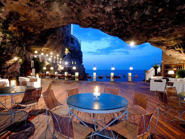 Cùng chiêm ngưỡng những nhà hàng hấp dẫn không chỉ nhờ thực đơn