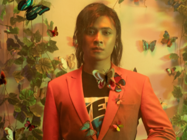 Gin Tuấn Kiệt gây chú ý với kiểu tóc dài lãng tử trong dự án cover loạt ca khúc nhạc Hoa