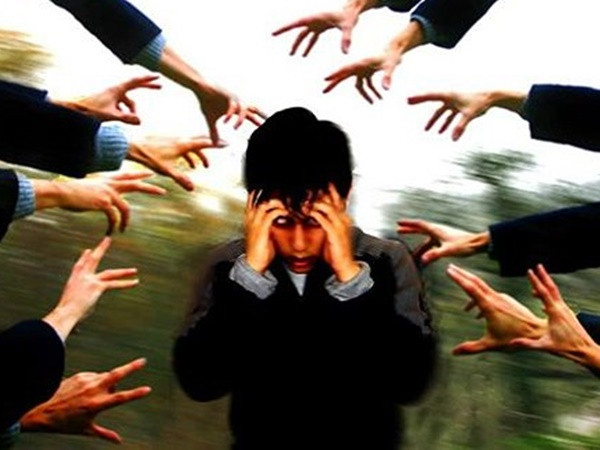 Đau lòng chứng kiến con bị... hoang tưởng sau khi đi du học về