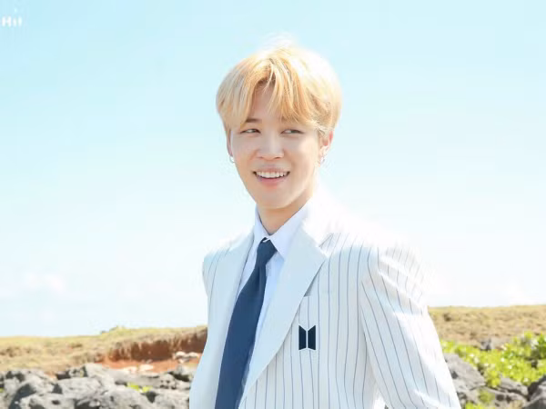 Sau “Nữ hoàng fancam” Hani (EXID), K-Pop đã có “Ông hoàng fancam” là Jimin (BTS)