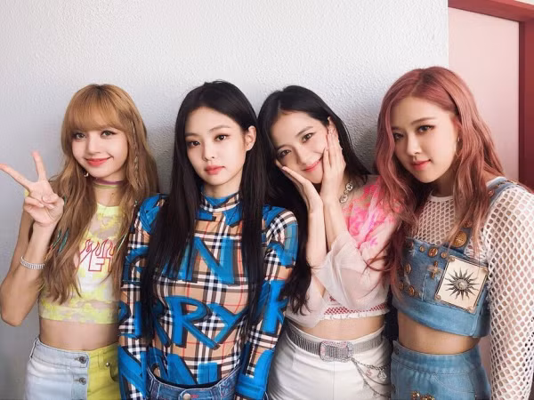 Tưởng BLACKPINK sẽ bị Jennie "vạ lây", hóa ra hoàn toàn không phải vậy!