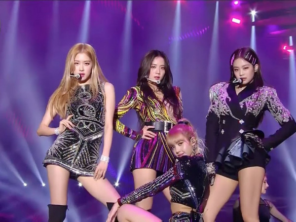 BLACKPINK vừa xác nhận comeback, cổ phiếu YG tăng vọt