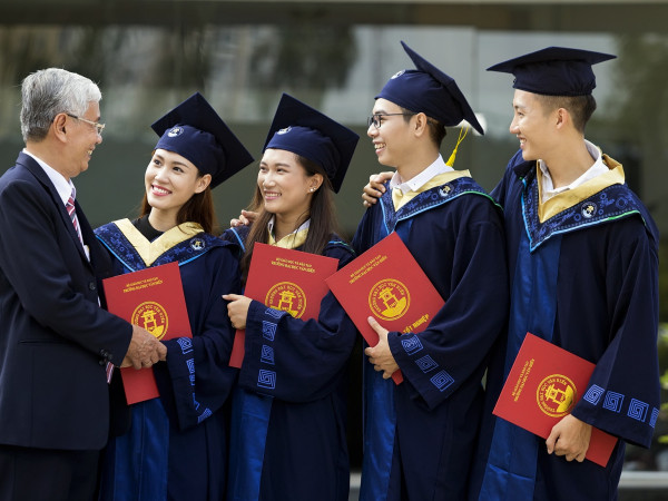 Rộng cửa vào Đại học với phương án xét điểm học bạ THPT