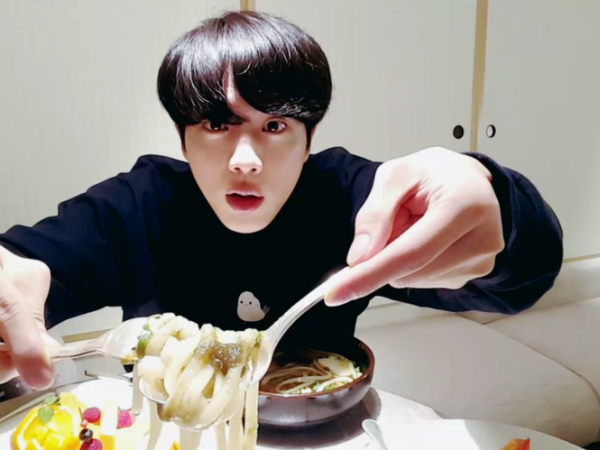 Những idol sở hữu siêu năng lực người nào cũng muốn: ăn nhiều không sợ béo