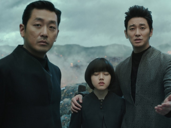 "Thử Thách Thần Chết" phần 2 tung poster ma mị đầy ẩn khuất 