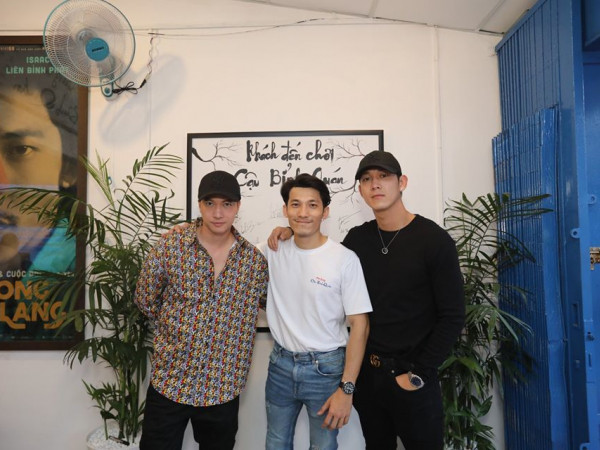  S.T Sơn Thạch, Song Luân, Masew đến chúc mừng Liên Bỉnh Phát lên chức ông chủ