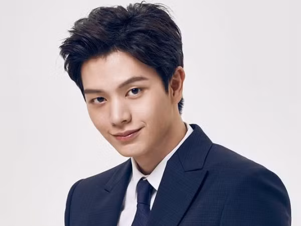 Té ngửa khi biết Sungjae thành trưởng nhóm BTOB theo cách lầy lội như thế này