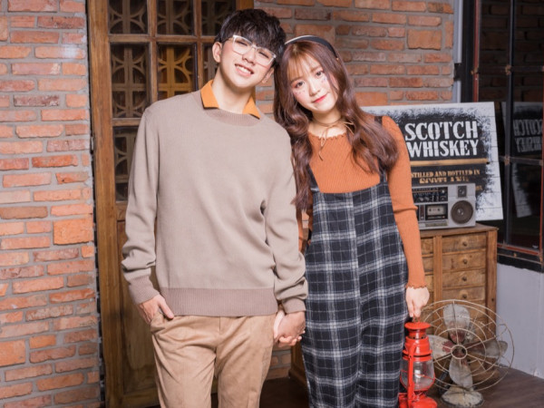 Em út UNI5 lần đầu khoe tài năng sáng tác tặng “gà bông” xinh gái Han Sara