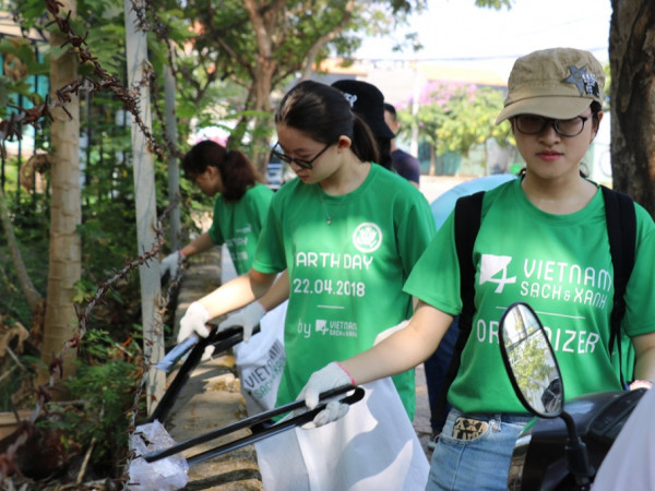 "Ngày Trái Đất 2018" kết thúc với hơn 15 tấn rác được thu gom sau 2 tiếng rưỡi