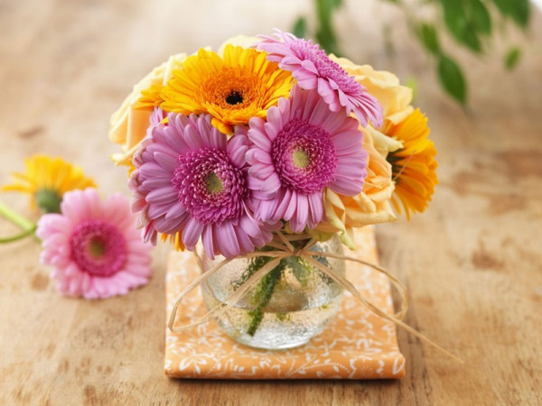 Horoscope tuần: Hiện tượng Nhật thực đánh dấu một khởi đầu quan trọng trong nửa năm tới!