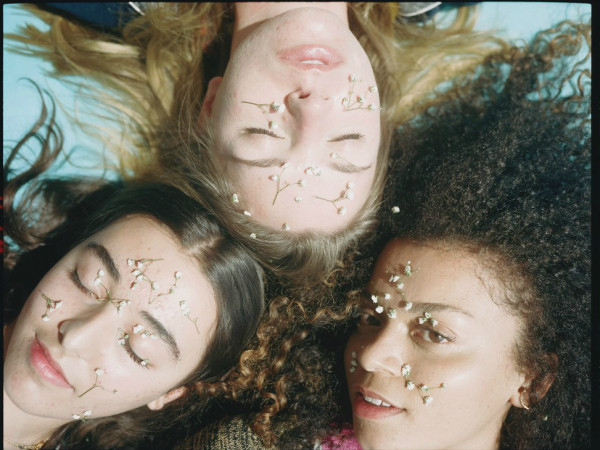 Đây là cách có những bức ảnh "sống ảo" lung linh ngay cả khi mặt nổi đầy mụn