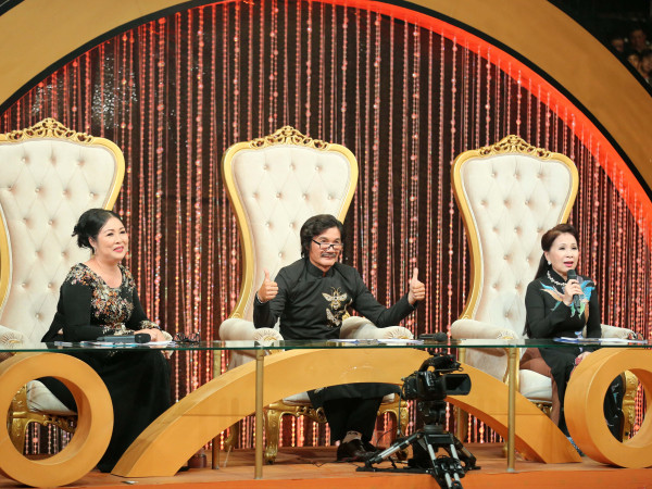 NSND Hồng Vân, nghệ sĩ Kim Xuân ngồi ghế nóng "Kịch cùng Bolero"