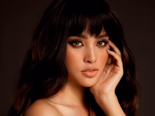 Sự “lột xác” đầy bất ngờ của Hoa hậu Tiểu Vy sau một năm đăng quang