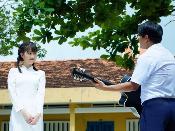 Ca khúc tuổi thơ "Xe đạp ơi" khiến khán giả bồi hồi khi được tái hiện trong phim "Vu Quy Đại Náo"