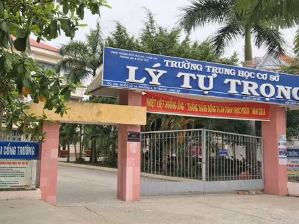 Một học sinh đột tử giữa giờ ra chơi