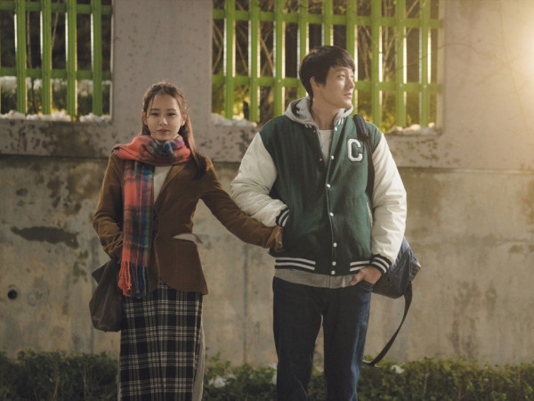 "Và em sẽ đến" hé lộ hình ảnh của cặp đôi So Ji Sub - Son Ye Jin thời thanh xuân 