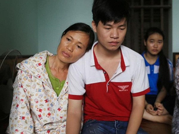 "Bộ GD&ĐT nên xin lỗi thí sinh trượt đại học oan vì những kẻ gian lận"