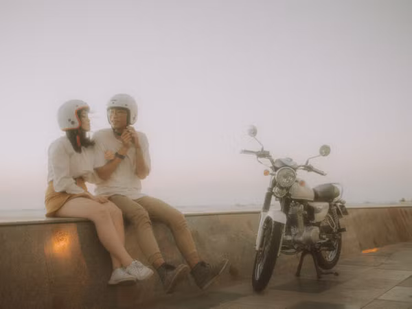 Có một Vũng Tàu “thơ ơi là thơ” dưới tình yêu trong veo của cặp đôi “đũa lệch”