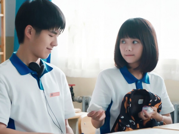 Hộp thư chờ gửi: Giá như tớ nhận ra sớm hơn, rằng ba năm cấp ba là hữu hạn!