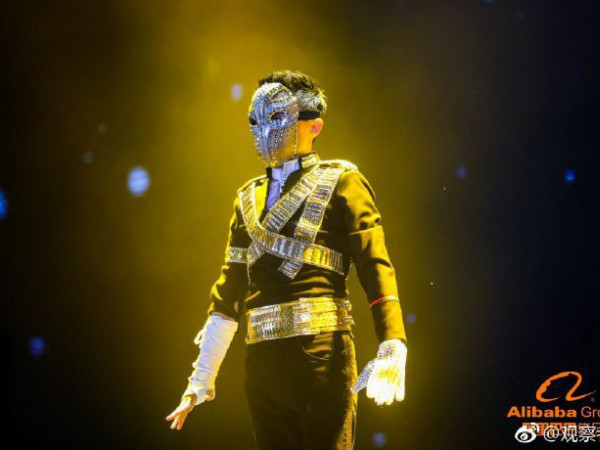 Tin nổi không, tỷ phú Jack Ma mà cũng có lúc "chịu chơi" thế này đây!