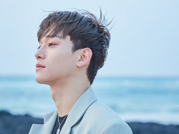 Fan ngỡ ngàng thấy SM Ent làm phụ đề tiếng Việt cho ca khúc solo của Chen (EXO)
