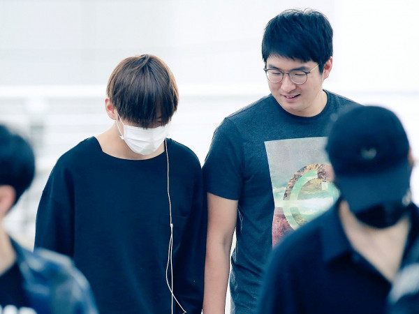 Không chỉ gần gũi với thần tượng, quản lý của sao Hàn còn được trả lương cực "khủng"!