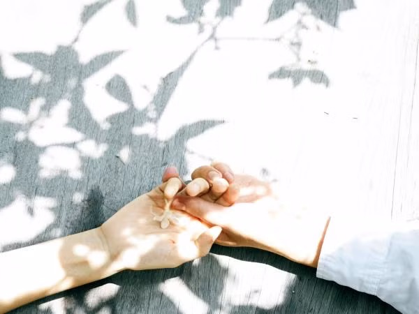 Bạn đang bí quà Giáng sinh? Cuốn sách ấm áp nhất mùa Đông đây rồi!