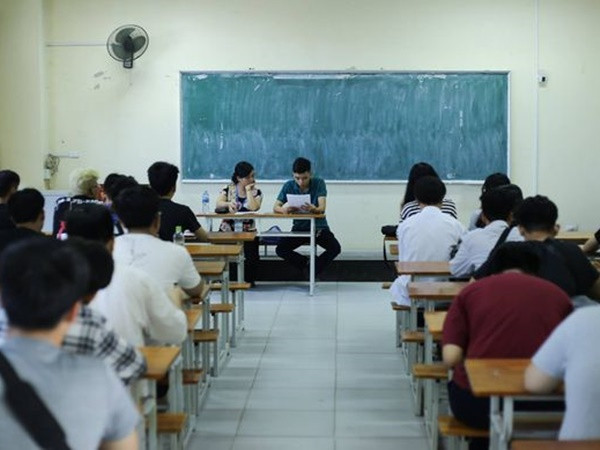 Lùm xùm tiêu cực trong thi học sinh giỏi: Nên thay đổi cách tổ chức