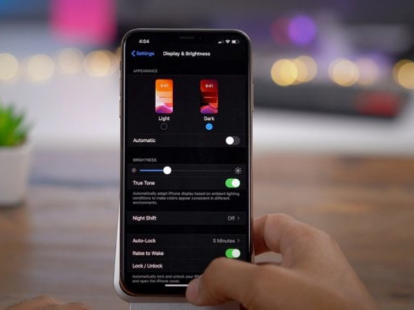 Nghiên cứu này vừa chứng minh chế độ Dark Mode không tốt như chúng ta vẫn nghĩ