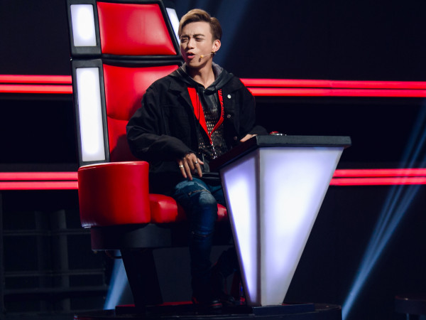 Soobin hết "bắn rap" lại hát nhạc dân ca, khẳng định "công chúa phải về với hoàng tử"