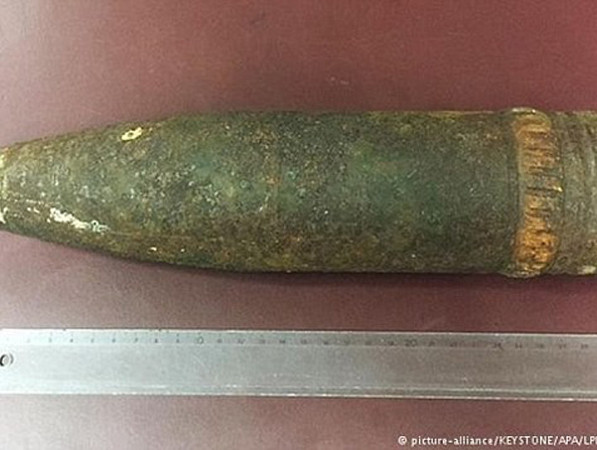 Áo: Du khách khiến cả sân bay náo loạn, bị phạt hơn 100 triệu đồng vì thiếu hiểu biết