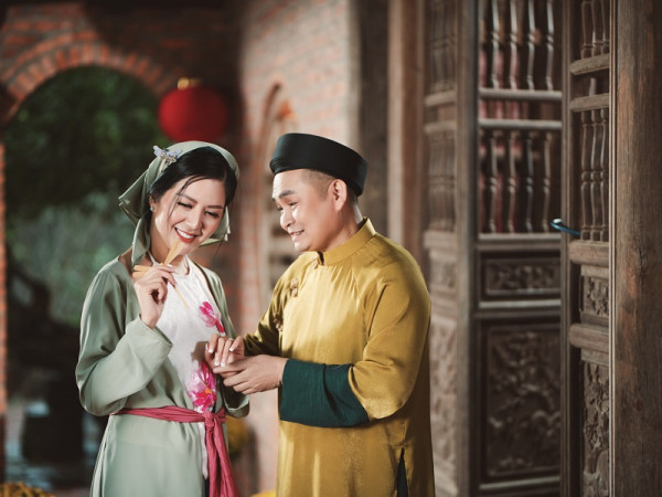 Mất ba năm, ca sĩ Đinh Hiền Anh mới hoàn thành MV song ca với Xuân Hinh