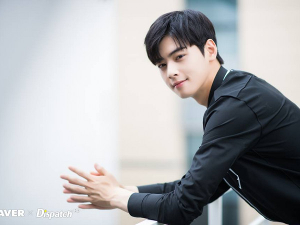Chỉ một hành động nhỏ này thôi, Eunwoo (Astro) đủ gây thương nhớ cho bao cô gái