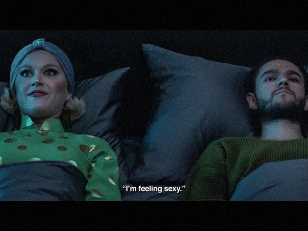 Hậu Grammy 2019, Katy Perry mặc áo dài và “thống trị” BXH âm nhạc của 31 quốc gia