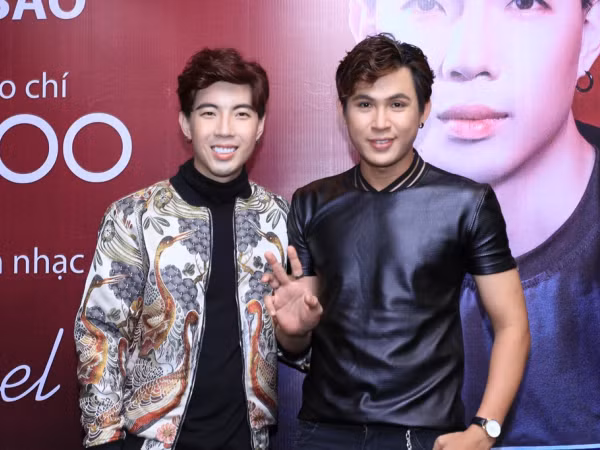 Ca sĩ trẻ Jay Hoo "chào sân" với cùng lúc 2 MV đầu tay mang đậm màu sắc Hàn Quốc