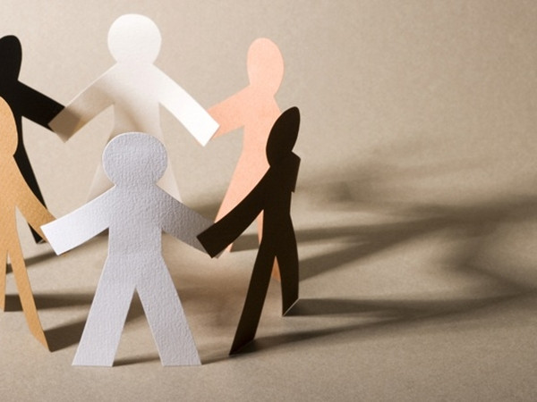 Bạn có phải là người biết phân biệt rạch ròi giữa “bạn” và “bè”?