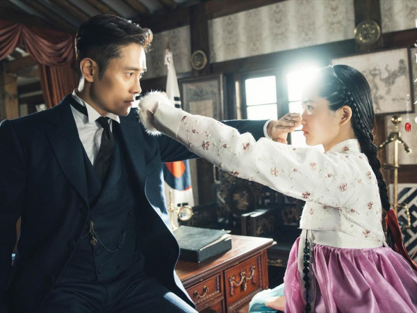 Lý do gì khiến Mr.Sunshine đạt rating khủng nhưng vẫn chưa "thoả mãn" được khán giả?
