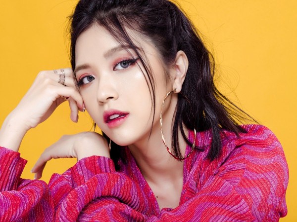 Suni Hạ Linh chia tay công ty quản lý, thông báo trở lại "đường đua" V-Pop trong tháng 7