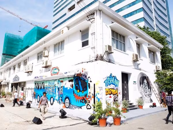 Giới trẻ Sài Gòn hoang mang trước tin đồn nhà ga 3A sẽ đóng cửa