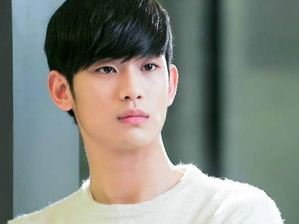 Nam diễn viên Kim Soo Hyun là "fanboy thầm lặng" của BTOB?