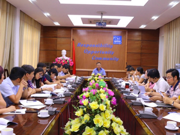 Sinh viên Đại học Ngoại ngữ - ĐHQGHN làm quen với mô hình "Học tập qua trải nghiệm"