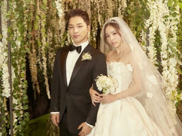 Hai vợ chồng Taeyang - Min Hyo Rin vẫn siêu ngọt ngào dù Taeyang đang nhập ngũ