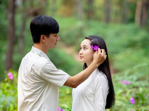 Muốn xem “Mắt Biếc” phiên bản vui tươi có hậu, hãy mở ngay MV “Từ Đó” 