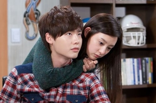 6 năm kể từ "High Kick", Lee Jong Suk và Kim Ji Won có cơ hội tái hợp?